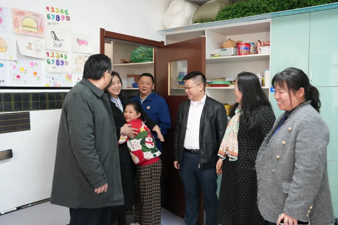 1764215333881493.jpg 1764215333881493.jpg